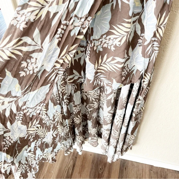 Torrid Romper Women's M L 10 00 Floral Gauze Walk Through Maxi Overlay Romper - Picture 6 of 11